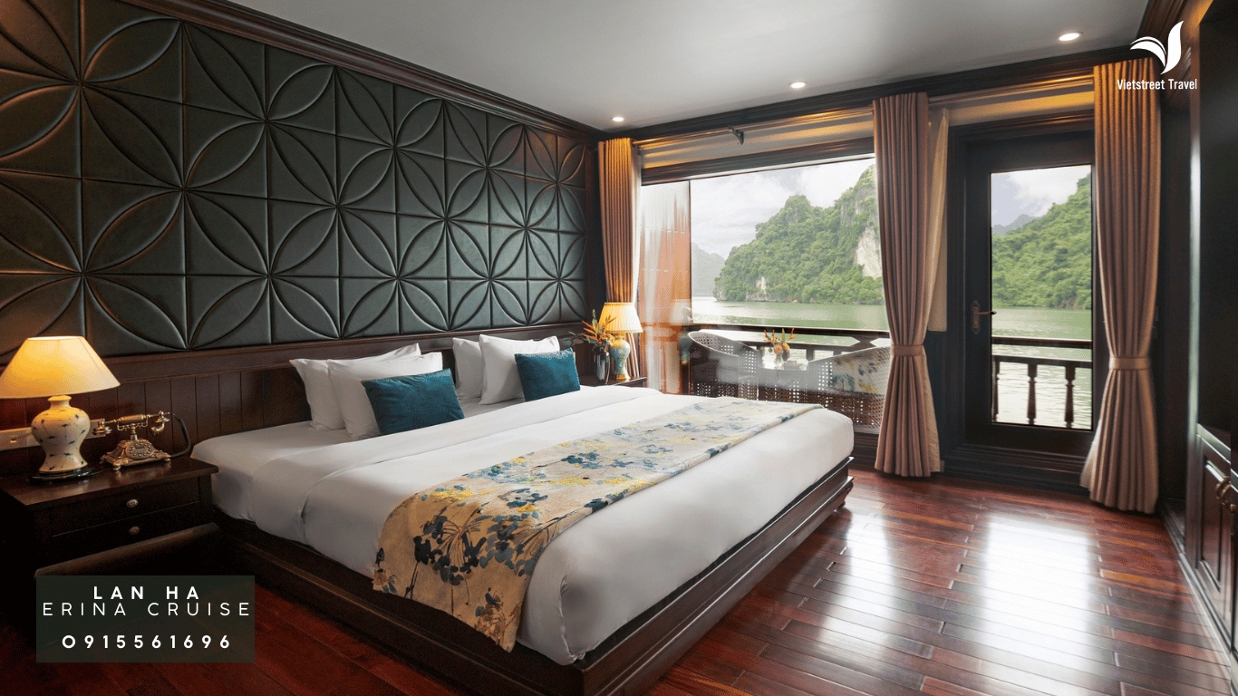 Junior/ Senior Suite