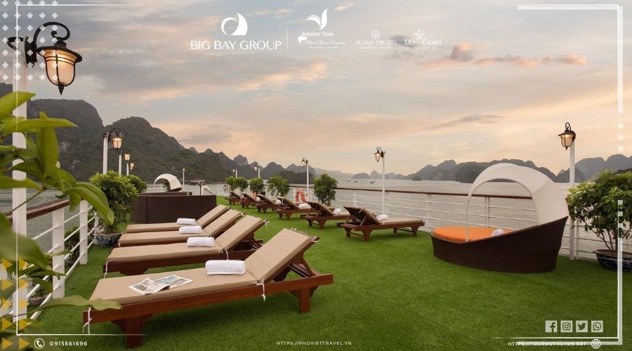 Du thuyền 5 sao Moncheri-1